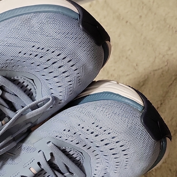 Hoka One One Arahi 5 Running Shoes - Picture 5 of 10